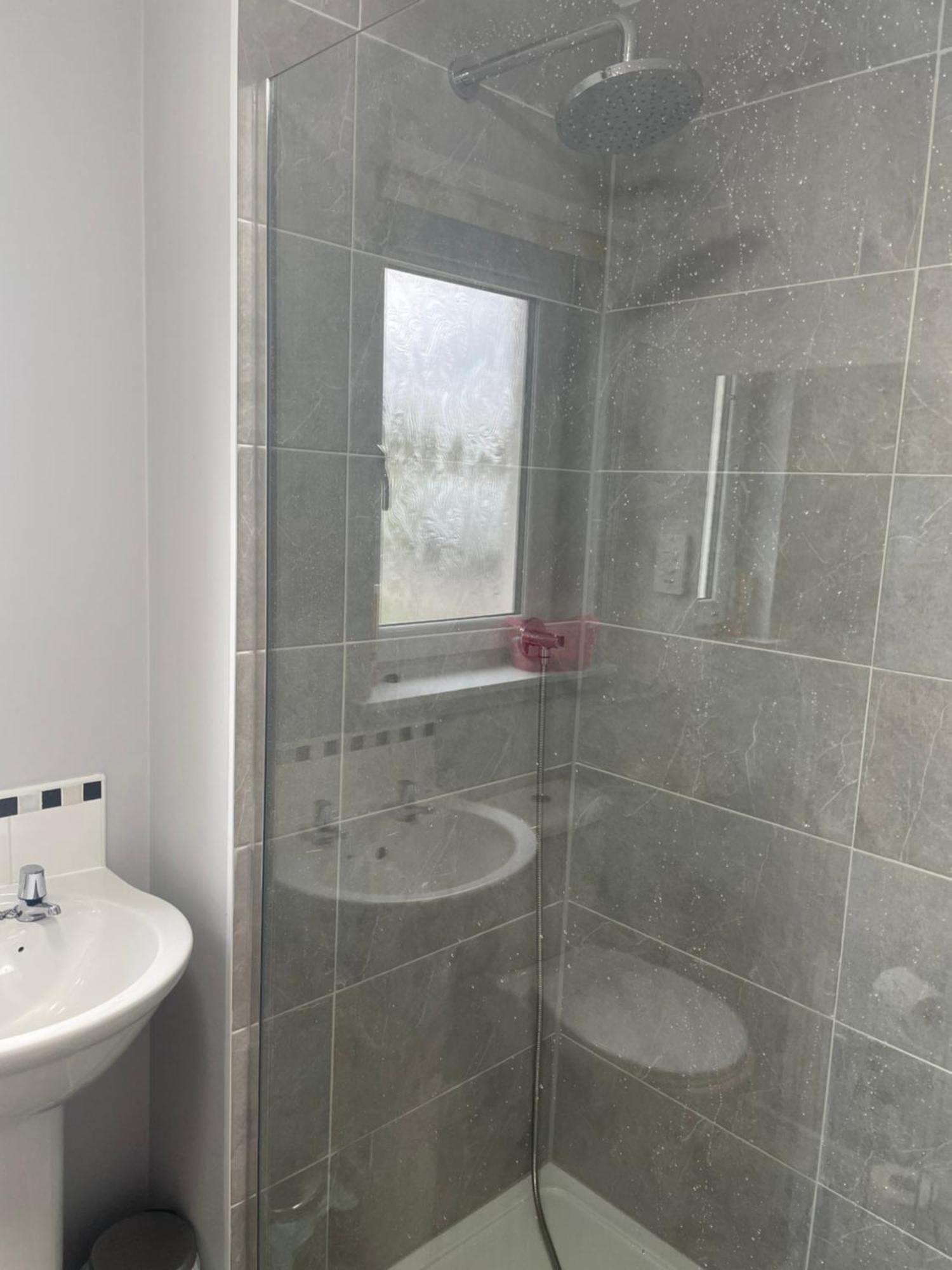אינברנס 41 Larchwood Drive Holiday Home מראה חיצוני תמונה
