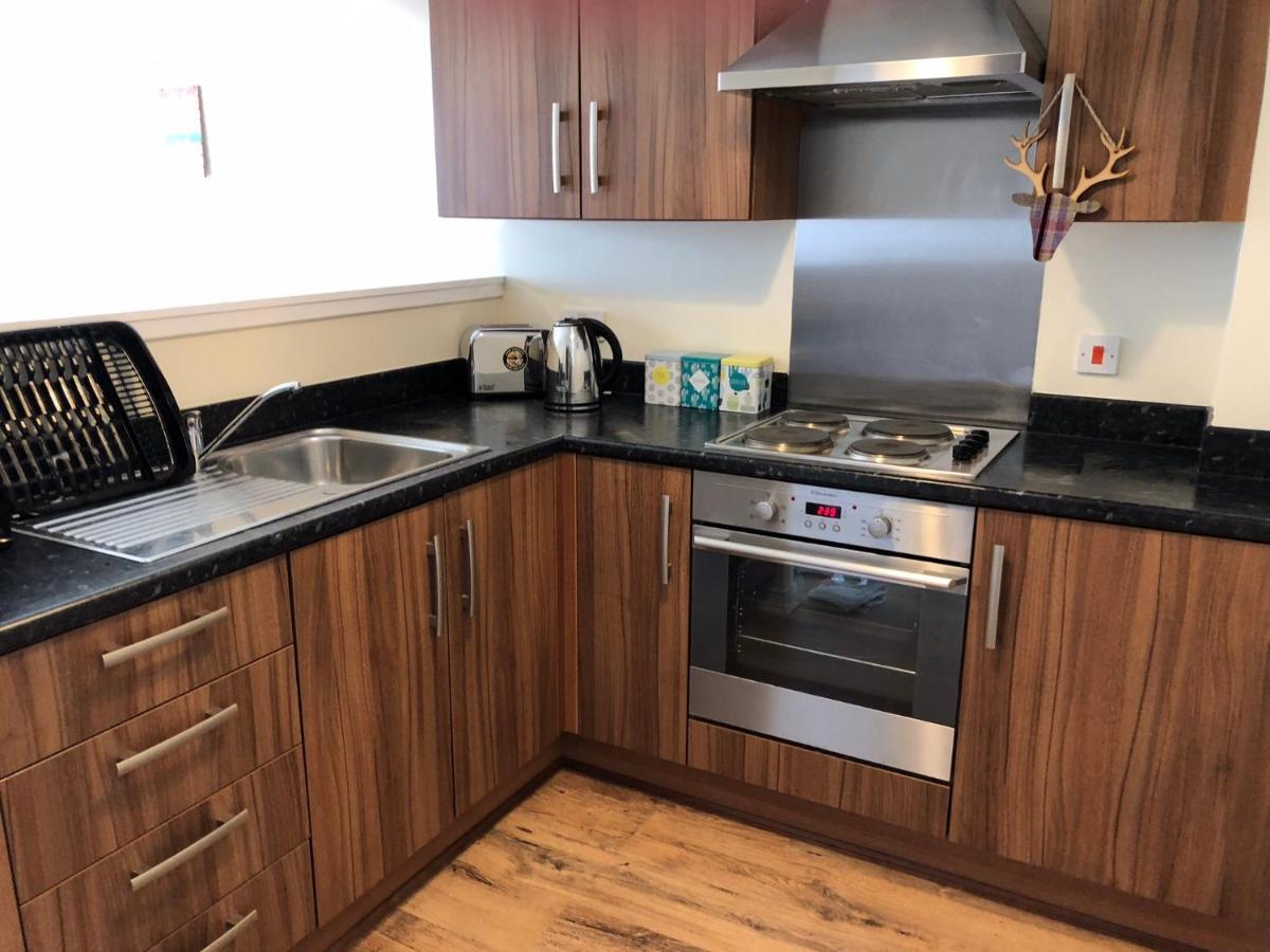 אינברנס 41 Larchwood Drive Holiday Home מראה חיצוני תמונה